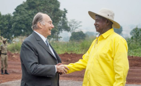 H.H. The Aga Khan with President Yoweri Museveni of Uganda